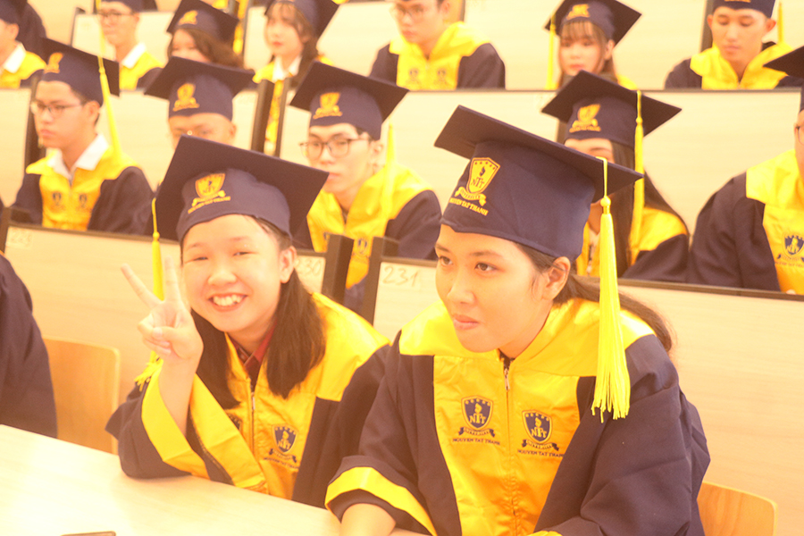 Lễ trao bằng tốt nghiệp cho các Tân khoa Khoa CNTT, Trường ĐH Nguyễn Tất Thành