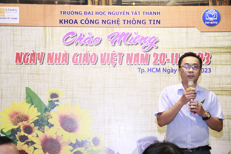 Khoa Công nghệ Thông tin tổ chức Chào Mừng Ngày Nhà giáo Việt Nam 20-11